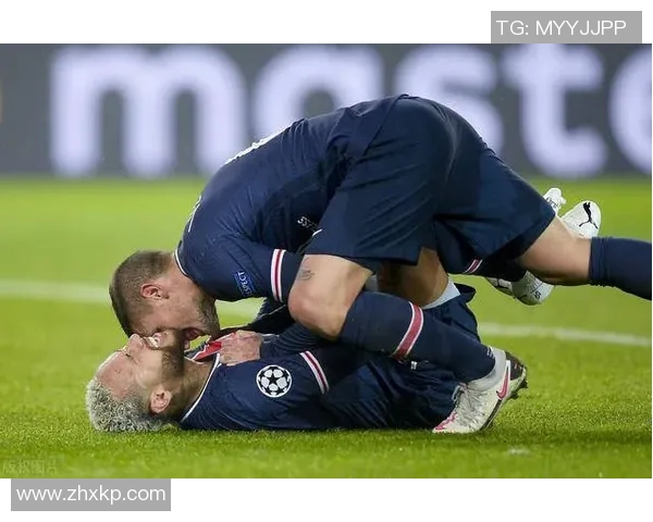 内马尔在比赛中表现抢眼，为球队贡献了关键进球和助攻，成为全场最闪耀的球员